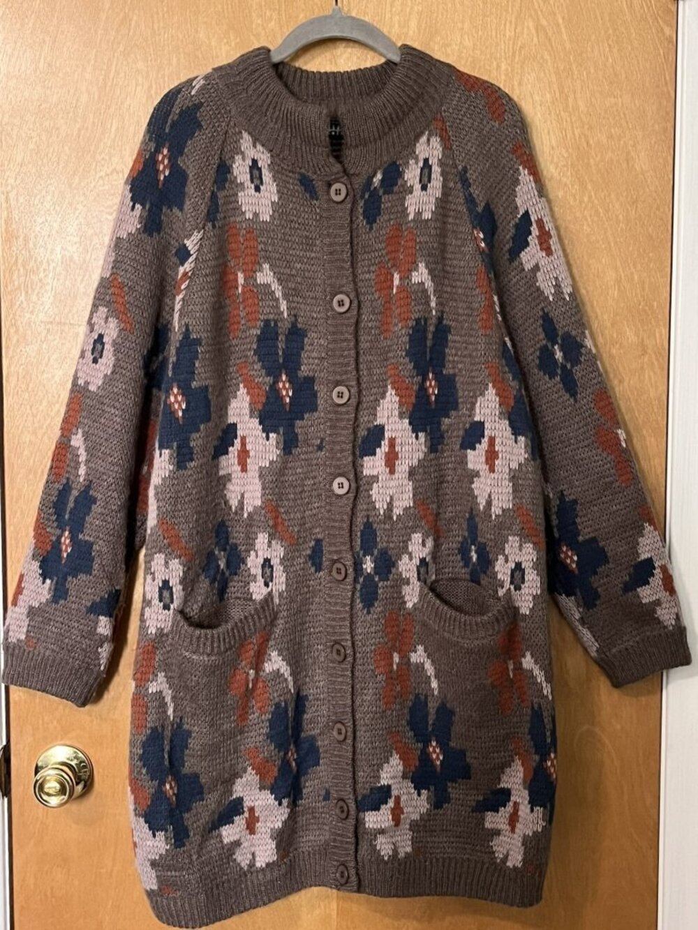 Femi Mod Women's Long Brown Cozy Sweater | Blue, Beige & Orange Flowers | Size L